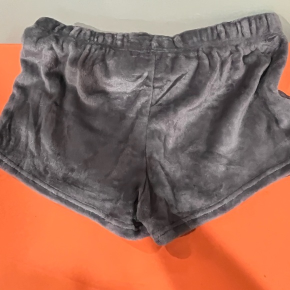 Women’s Jack Skeleton sleep Fleece Shorts NWOT - Picture 3 of 8